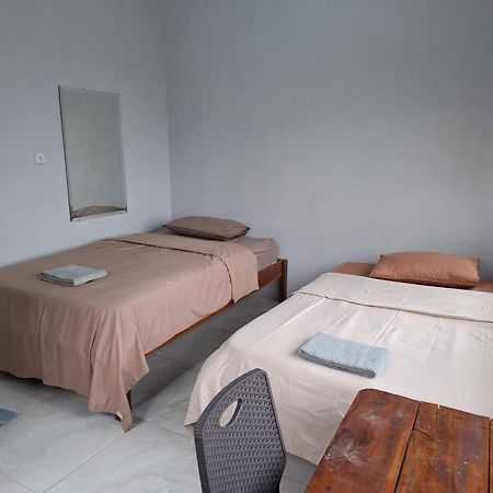 Smiley'S Homestay เบอราสตากี ภายนอก รูปภาพ