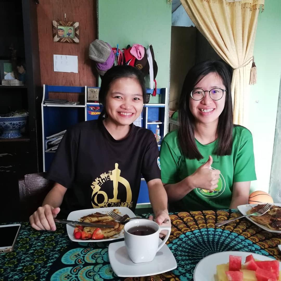 Smiley'S Homestay เบอราสตากี ภายนอก รูปภาพ